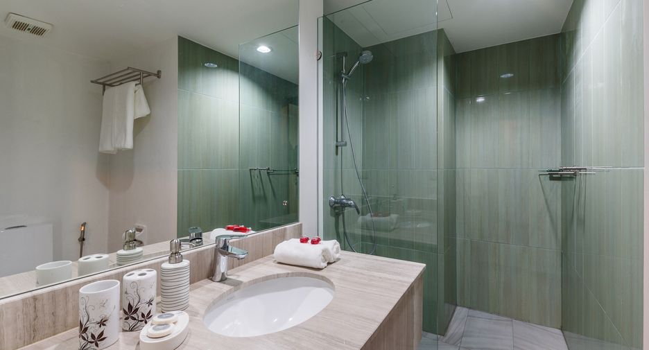 Villa zum Kauf mit 4 Zimmer in Kathu, Phuket