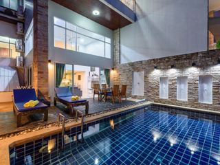 Villa zum Kauf mit 4 Zimmer in Kathu, Phuket
