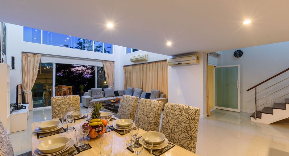 Villa zum Kauf mit 4 Zimmer in Kathu, Phuket