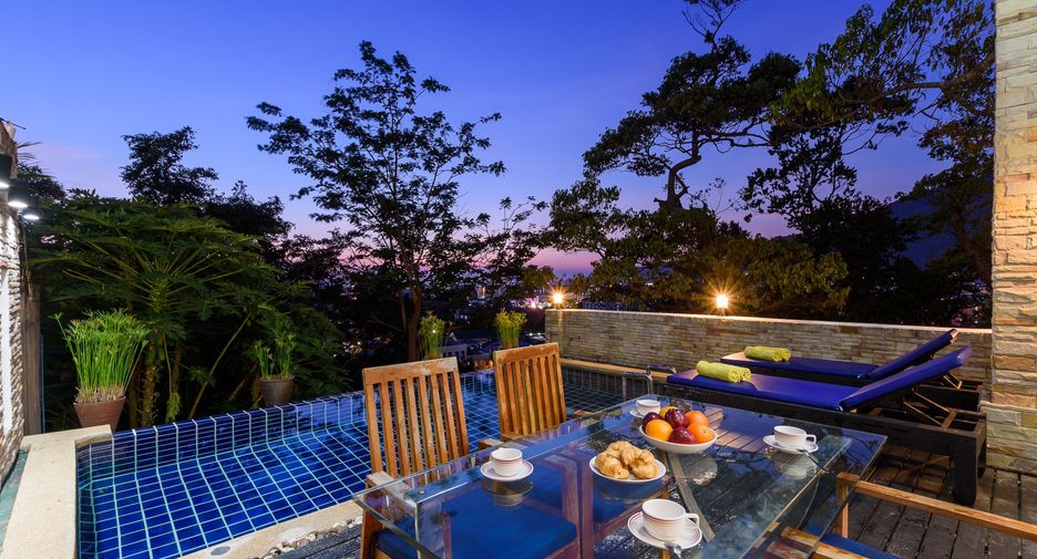 Villa zum Kauf mit 4 Zimmer in Kathu, Phuket