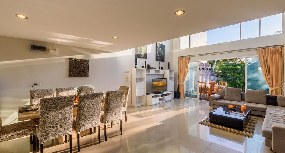 Villa zum Kauf mit 4 Zimmer in Kathu, Phuket