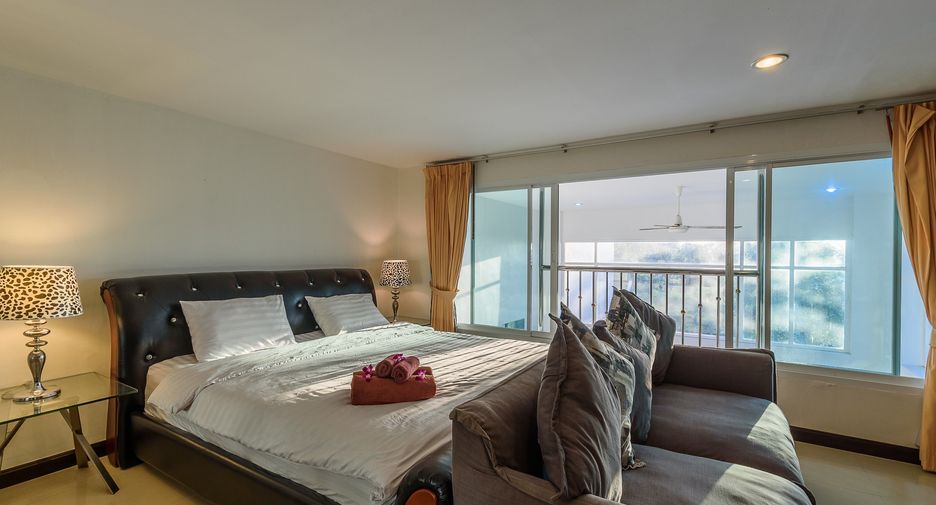 Villa zum Kauf mit 4 Zimmer in Kathu, Phuket