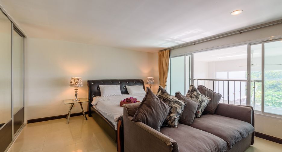 Villa zum Kauf mit 4 Zimmer in Kathu, Phuket