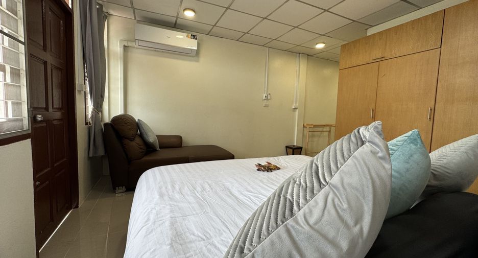 出租 2 卧室 独立屋 在 Phuket Town, 普吉