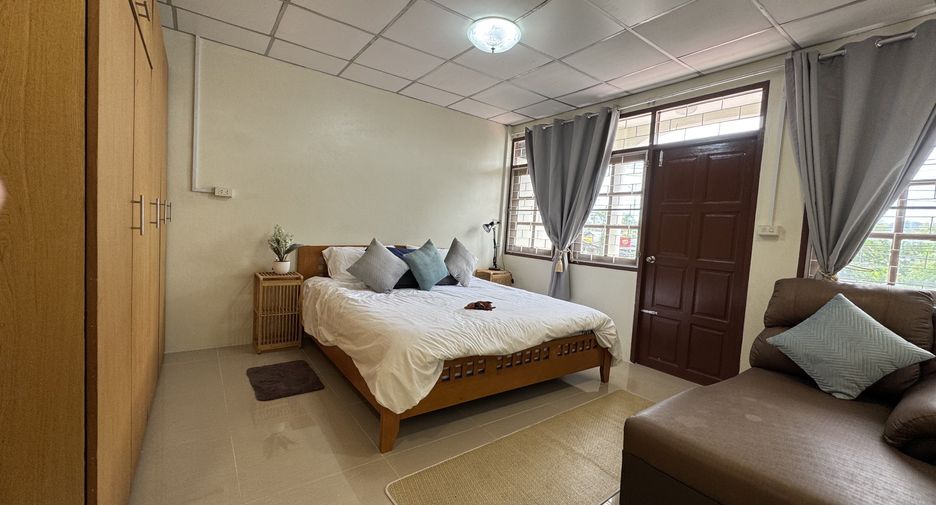 出租 2 卧室 独立屋 在 Phuket Town, 普吉