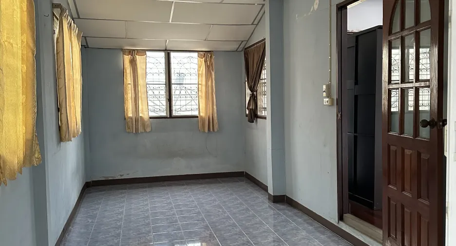 À vendre 5 chambres maison à Bang Khen, Bangkok