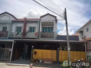 Casa adosada en venta de 3 habitaciones en Nong Khaem, Bangkok