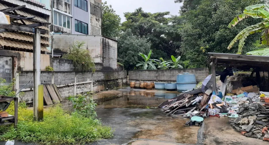 For sale land in Khan Na Yao, Bangkok