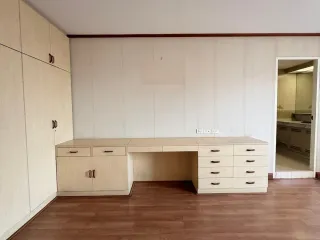 Продажа 4 спальни кондо в Кхлонг Тоеи, Бангкок