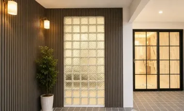 Casa adosada en venta de 3 habitaciones en Si Racha, Chonburi