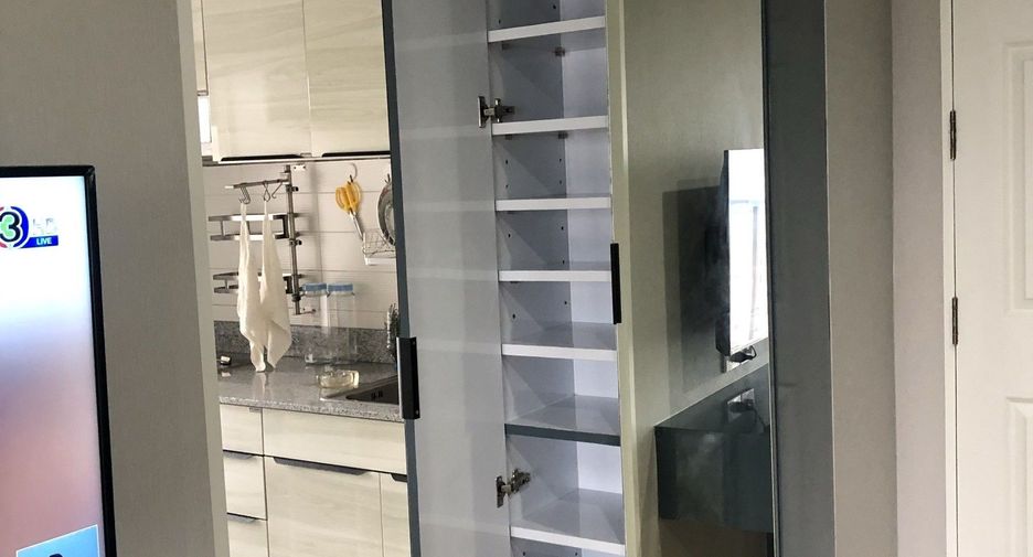 À vendre 1 chambre condo à Huai Khwang, Bangkok