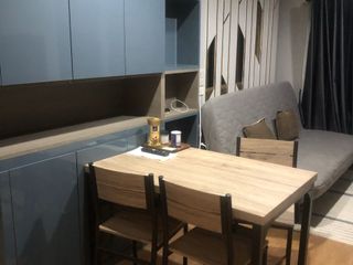 À vendre 1 chambre condo à Huai Khwang, Bangkok