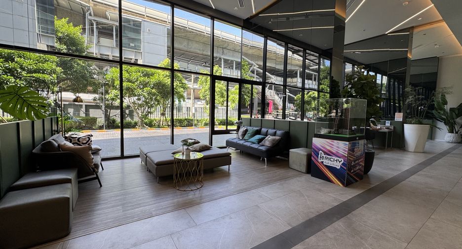 Condo en venta de estudio en Chom Thong, Bangkok