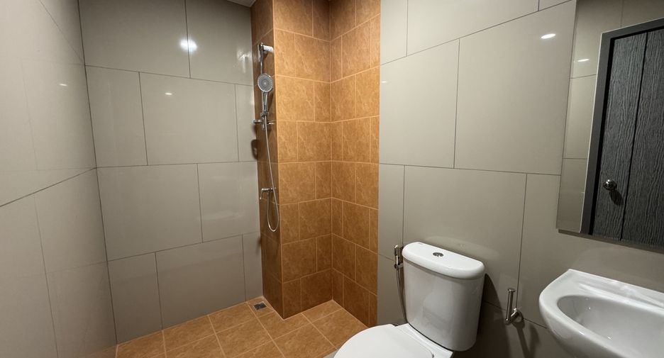 Condo en venta de estudio en Chom Thong, Bangkok