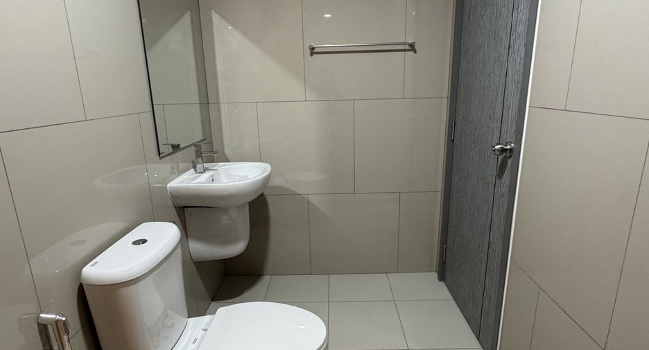 Condo en venta de estudio en Chom Thong, Bangkok