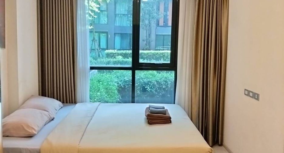 For rent 2 bedrooms condo in Khlong Toei, Bangkok