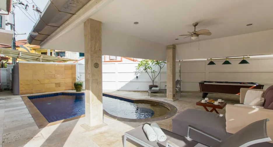 Casa adosada en venta de 3 habitaciones en Kathu, Phuket