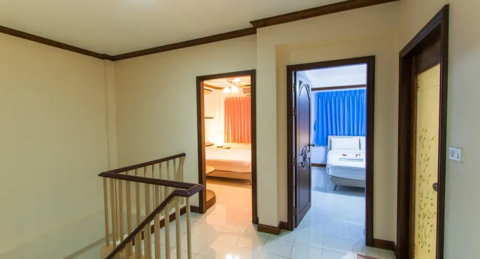 Casa adosada en venta de 3 habitaciones en Kathu, Phuket