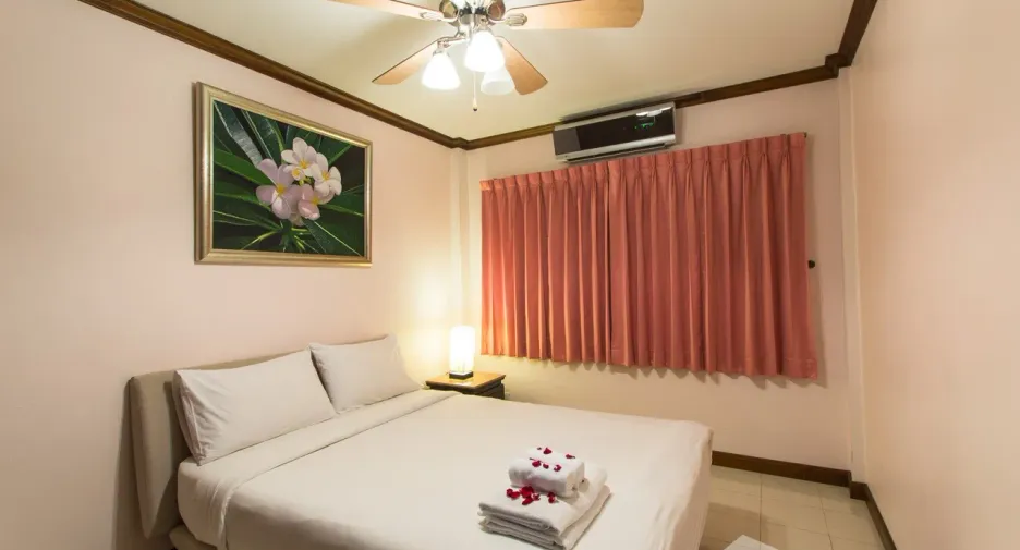 Casa adosada en venta de 3 habitaciones en Kathu, Phuket