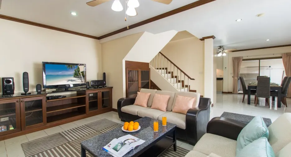 Casa adosada en venta de 3 habitaciones en Kathu, Phuket
