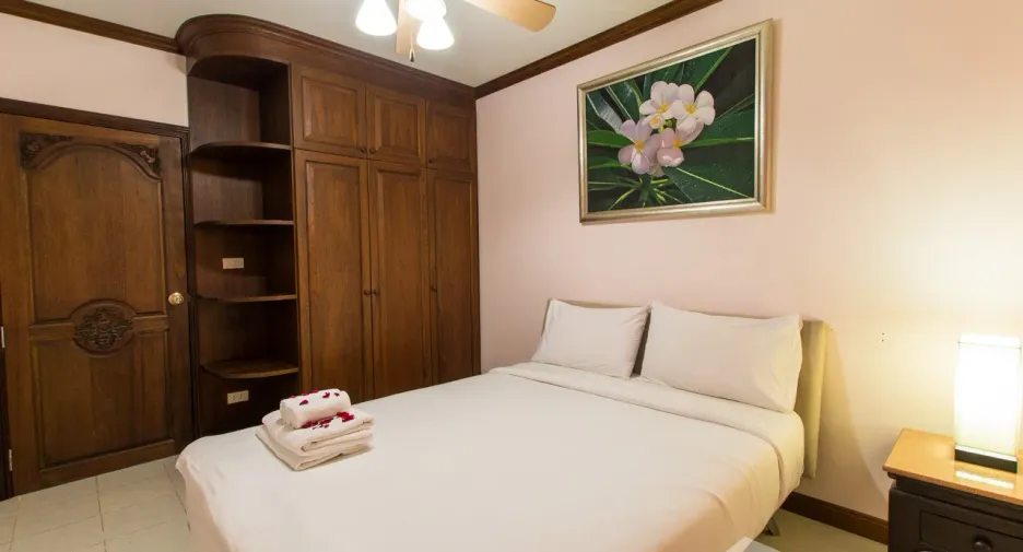 Casa adosada en venta de 3 habitaciones en Kathu, Phuket