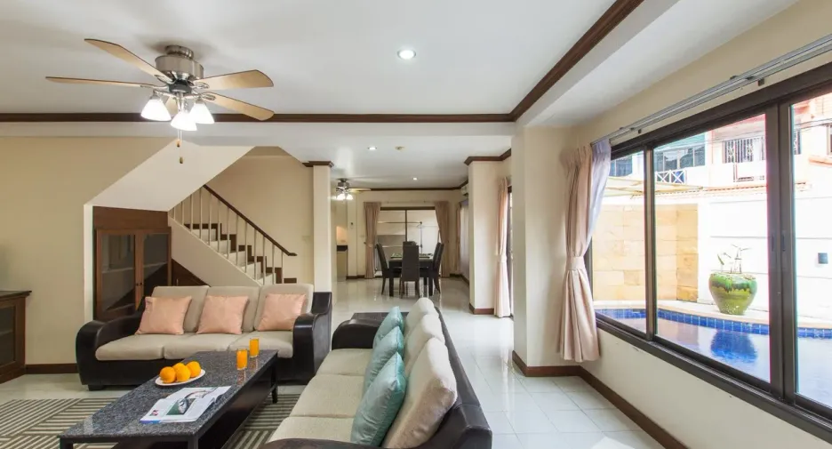 Casa adosada en venta de 3 habitaciones en Kathu, Phuket