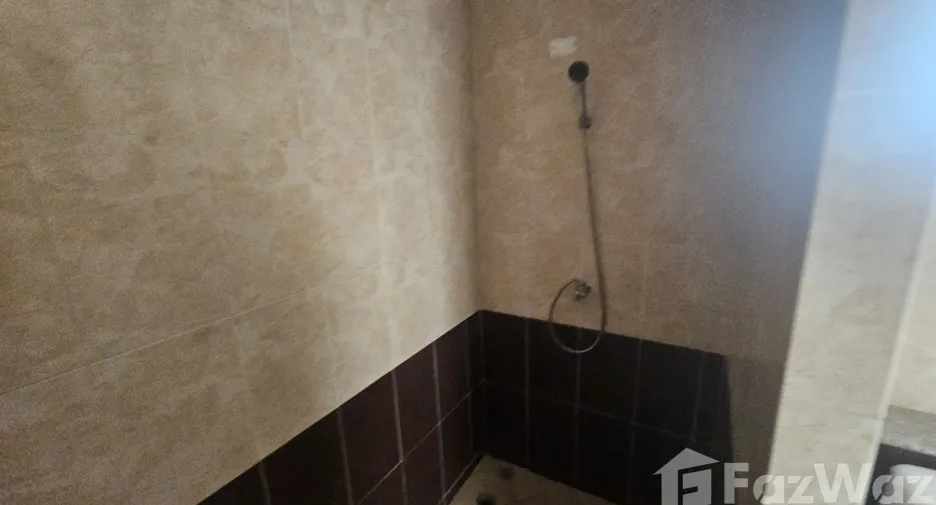 Аренда 5 спальни таунхаус в Пхукет Тощн, Пхукет