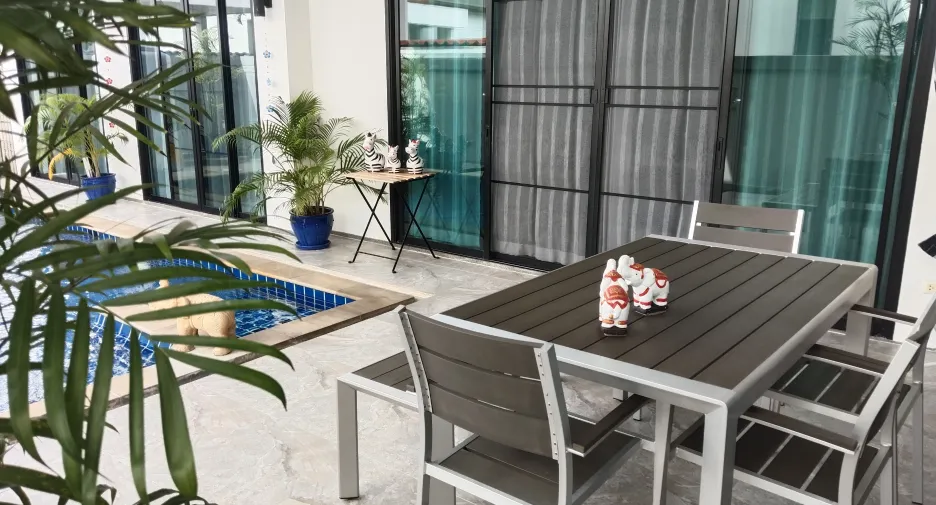 For sale 3 bedrooms villa in Mueang Phuket, Phuket