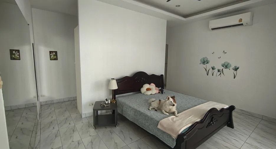 For sale 3 bedrooms villa in Mueang Phuket, Phuket