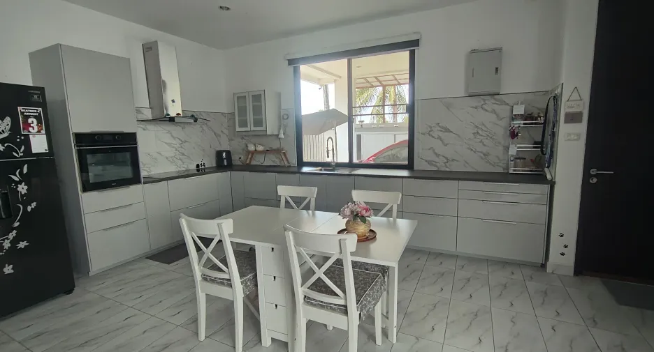 For sale 3 bedrooms villa in Mueang Phuket, Phuket