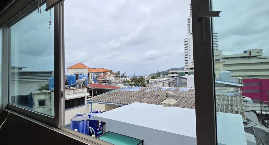 Hotel en venta de 16 habitaciones en Kathu, Phuket