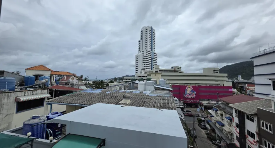 Hotel en venta de 16 habitaciones en Kathu, Phuket