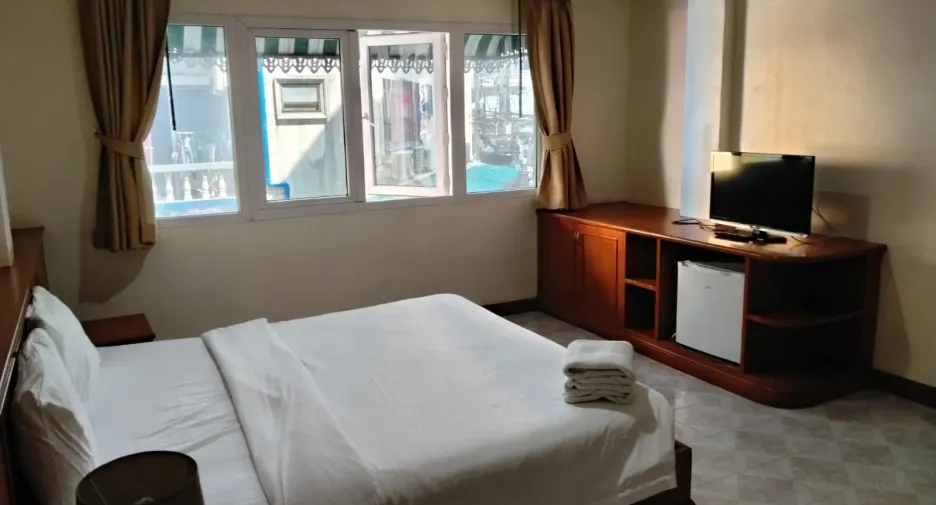 Hotel en venta de 16 habitaciones en Kathu, Phuket