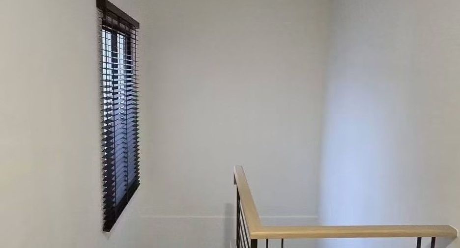 For rent 4 bedrooms house in Bang Lamung, Chonburi