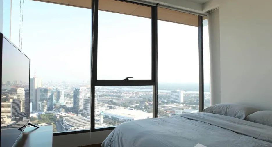 For sale 2 bedrooms condo in Khlong Toei, Bangkok