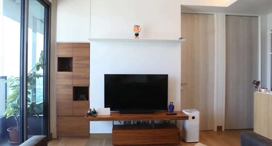 For sale 2 bedrooms condo in Khlong Toei, Bangkok