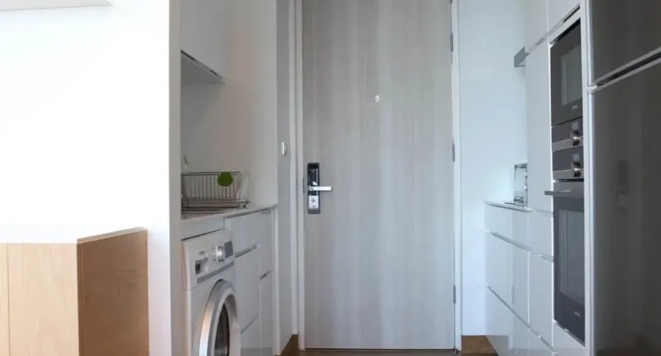 For sale 2 bedrooms condo in Khlong Toei, Bangkok