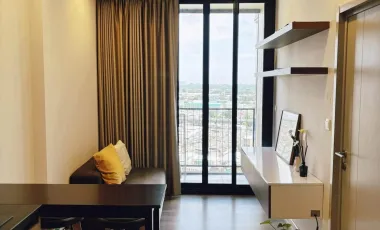 For sale 1 bed condo in Khlong Toei, Bangkok