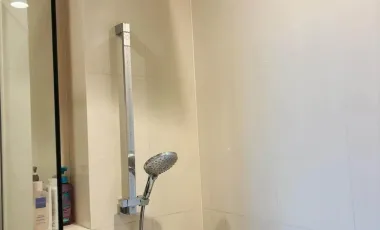 For sale 1 bed condo in Khlong Toei, Bangkok