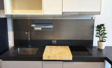 For sale 1 bed condo in Khlong Toei, Bangkok