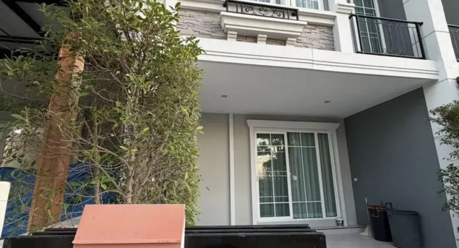 Reihenhaus zur Miete mit 3 Zimmer in Mueang Chiang Mai, Chiang Mai