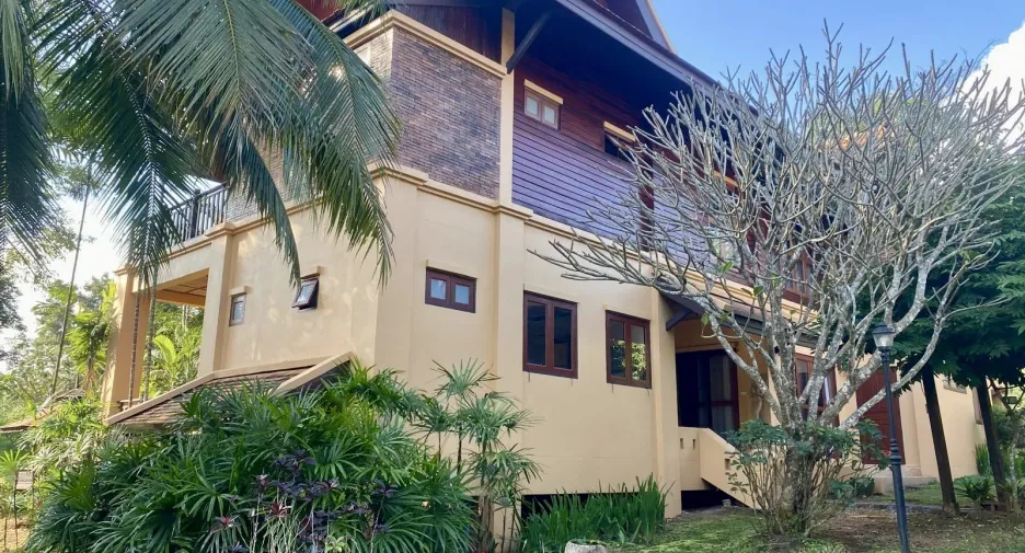 For sale and for rent 4 bedrooms villa in Mae Rim, Chiang Mai