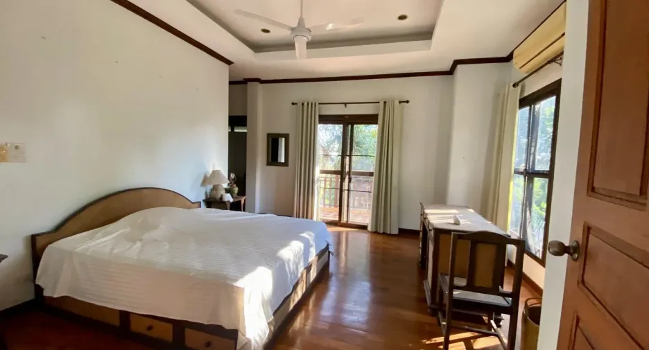 For sale and for rent 4 bedrooms villa in Mae Rim, Chiang Mai