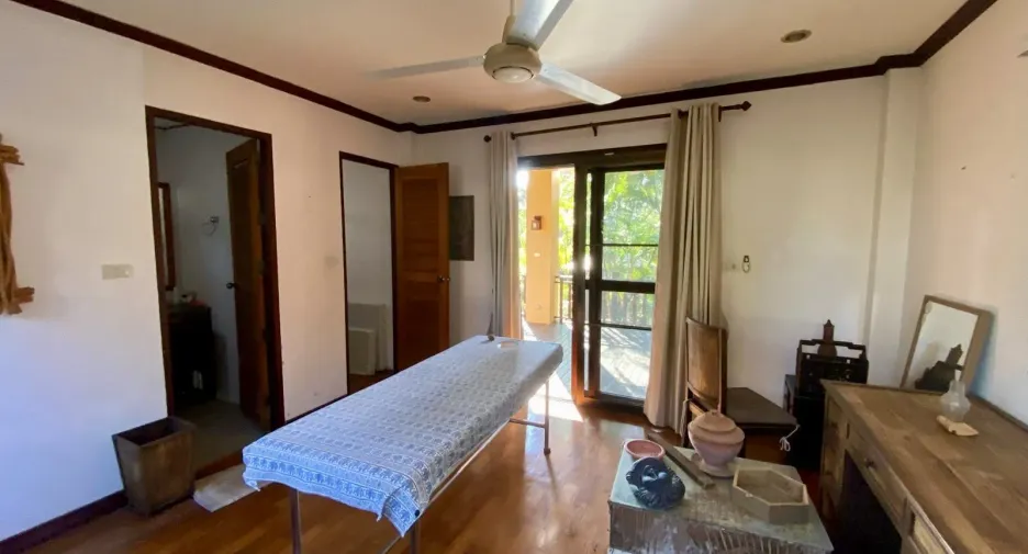 For sale and for rent 4 bedrooms villa in Mae Rim, Chiang Mai
