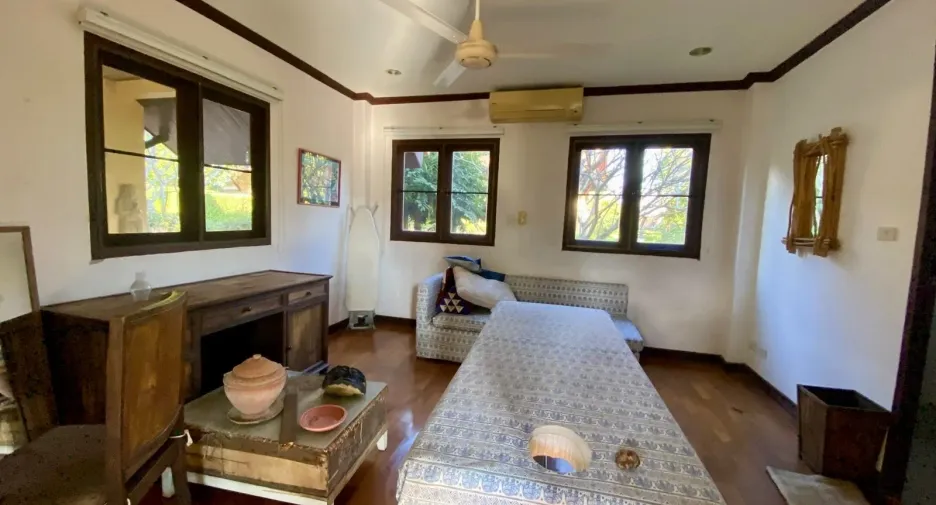 For sale and for rent 4 bedrooms villa in Mae Rim, Chiang Mai