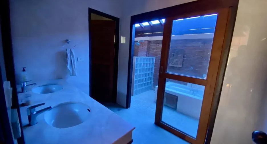 For sale and for rent 4 bedrooms villa in Mae Rim, Chiang Mai
