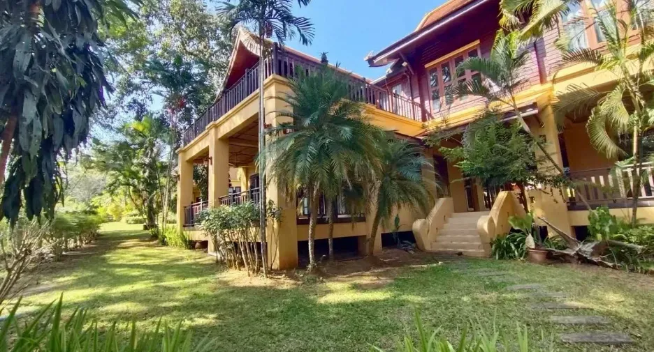 For sale and for rent 4 bedrooms villa in Mae Rim, Chiang Mai