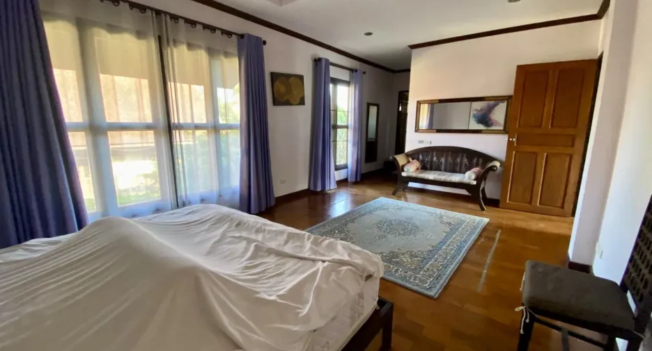 For sale and for rent 4 bedrooms villa in Mae Rim, Chiang Mai