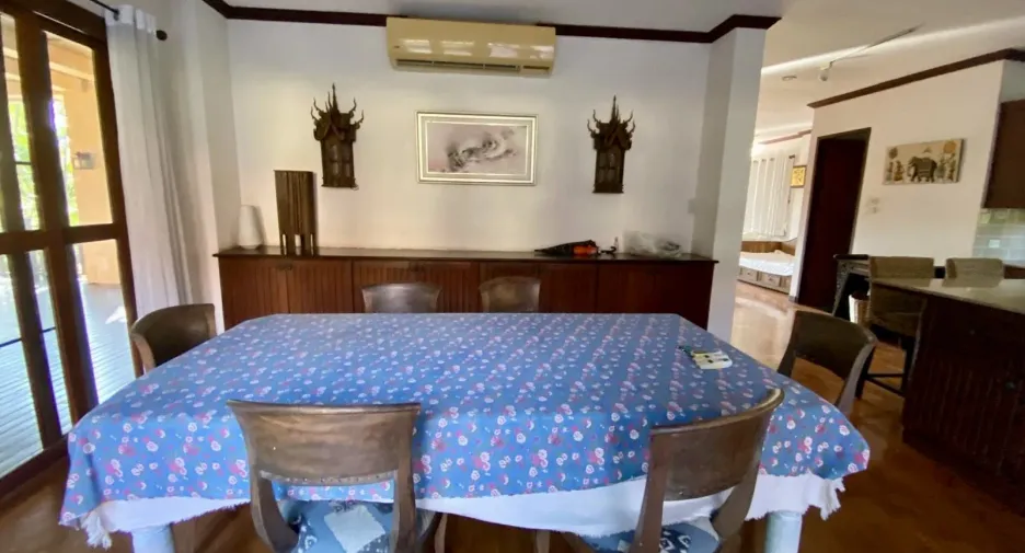 For sale and for rent 4 bedrooms villa in Mae Rim, Chiang Mai