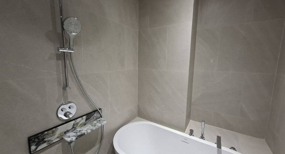 For rent 1 bed condo in Sathon, Bangkok